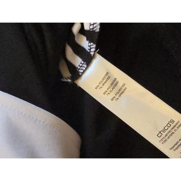 Zenergy By Chico’s Womens Full Zip Jacket Black/White Pockets Size 0 Sz Small - Picture 5 of 6